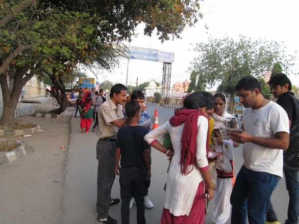 Youth accepting the message of Kalki Avatar Ra Gohar Shahi.